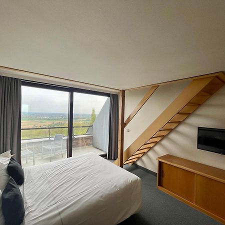 Floreal Le Panoramique Mont-Saint-Aubert ภายนอก รูปภาพ